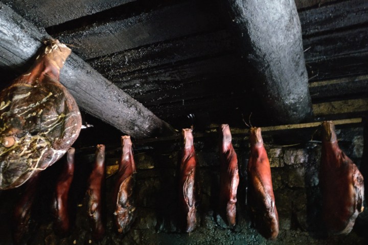 3D353B50-DA79-4288-88F7-A90B34A8BD7F